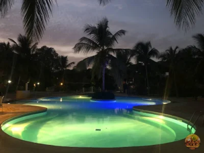 Piscine résidence - Image 2